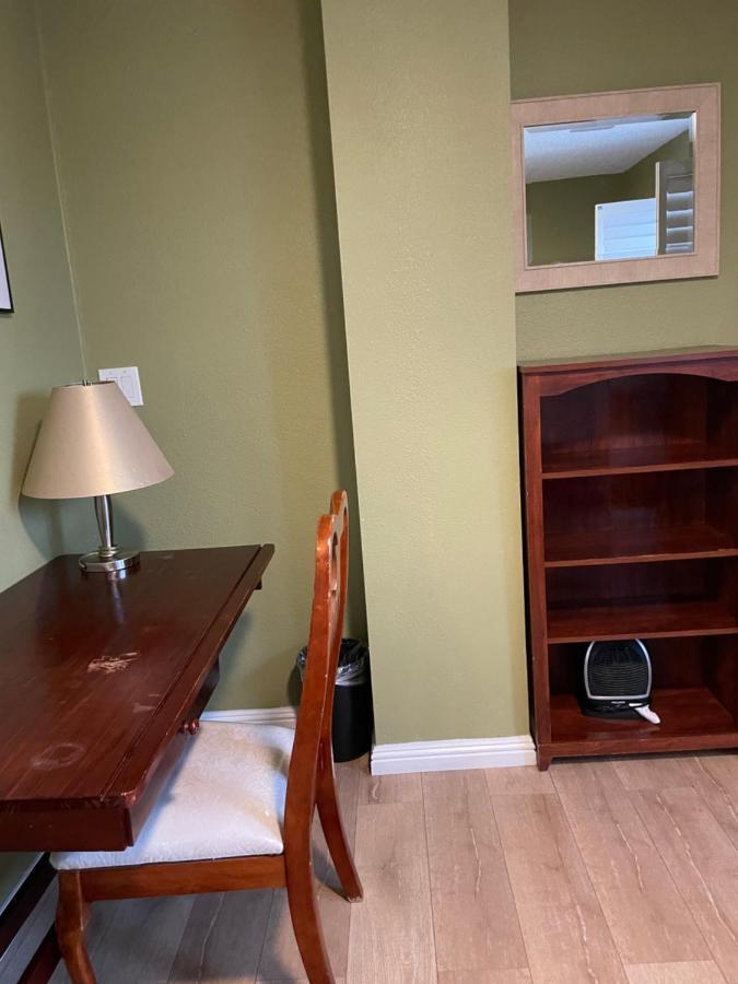 Private Room In Los Angeles With Ac, Strong Wifi, Smart Tv, Work Desk Near Sofi Stadium Екстер'єр фото