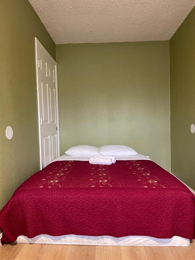 Private Room In Los Angeles With Ac, Strong Wifi, Smart Tv, Work Desk Near Sofi Stadium Екстер'єр фото