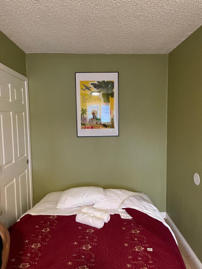 Private Room In Los Angeles With Ac, Strong Wifi, Smart Tv, Work Desk Near Sofi Stadium Екстер'єр фото