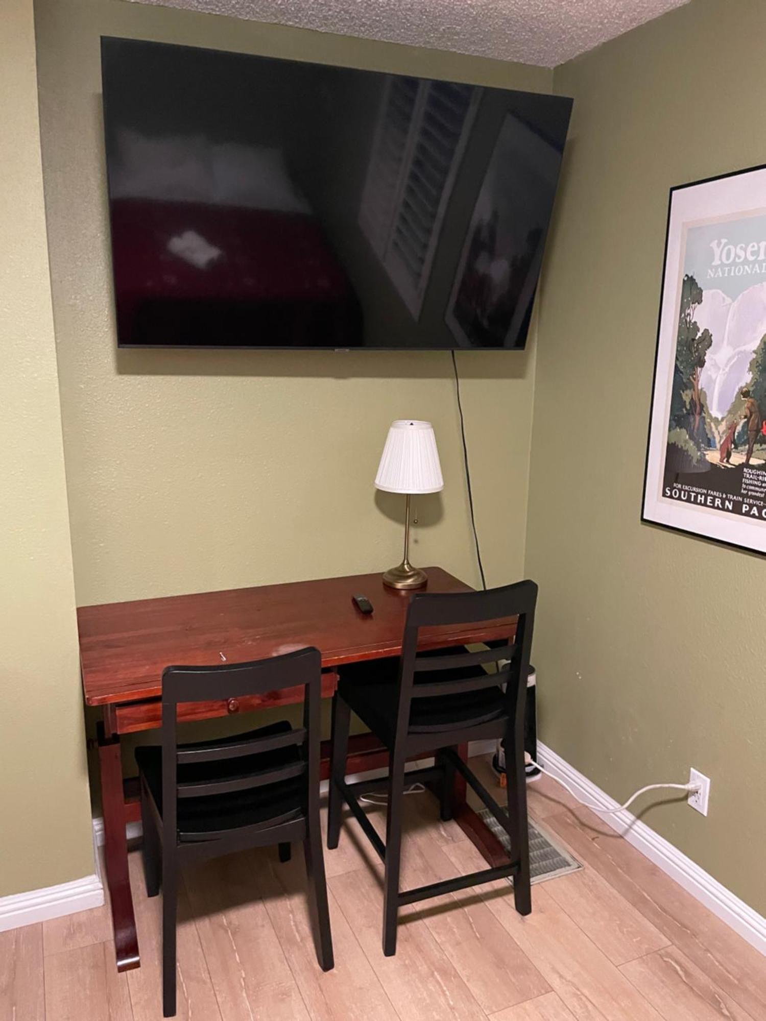 Private Room In Los Angeles With Ac, Strong Wifi, Smart Tv, Work Desk Near Sofi Stadium Екстер'єр фото