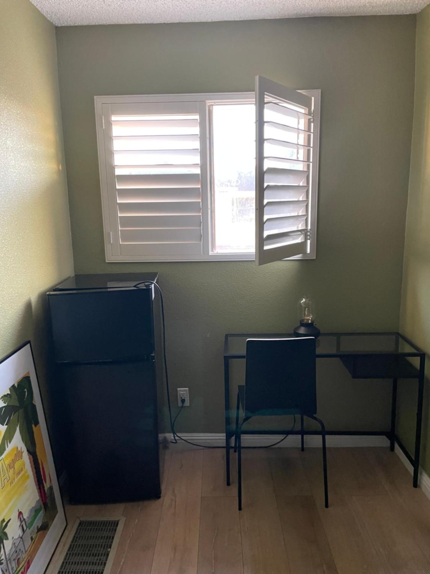 Private Room In Los Angeles With Ac, Strong Wifi, Smart Tv, Work Desk Near Sofi Stadium Екстер'єр фото